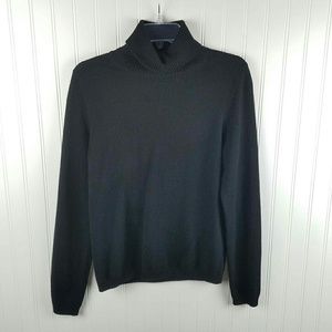 Black 100% cashmere Neiman Marcus turtleneck